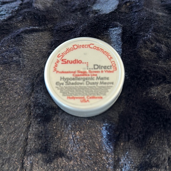 NWOT (6 pots) Dusty Mauve Hypoallergenic Matte Eye Shadow: - Picture 3 of 4